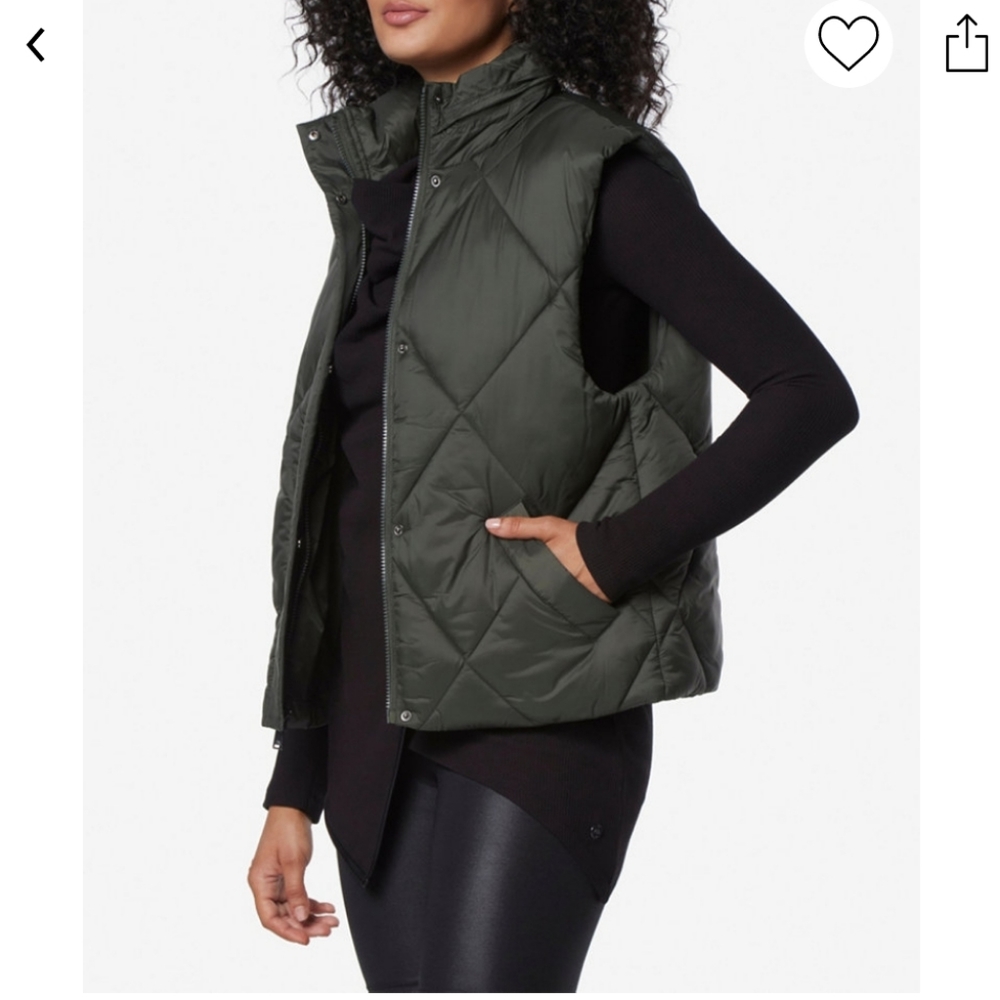 ANDREW MARC Olive Boxy Quilted Vest With Hidden Rain Hood SIZE MEDIUM  NWT